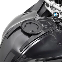 Soporte BF16 Givi Tanklock Para BMW F800GT, F800R