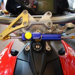 Amortiguador De Direccion Hyperpro Aprilia DORSODURO 750 08->